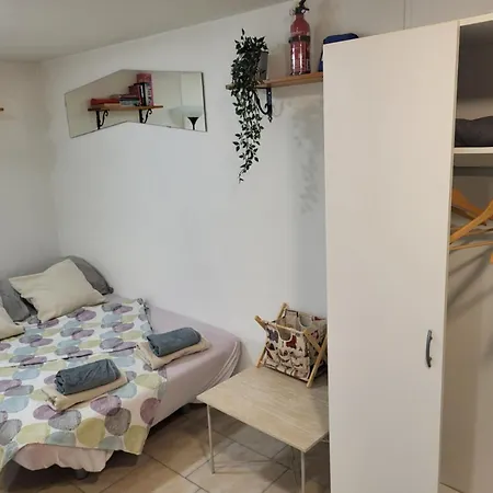 Apartma Oliva 아파트 *