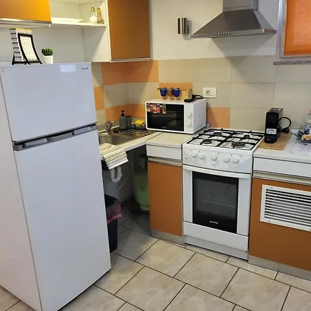 Apartma Oliva 아파트 *