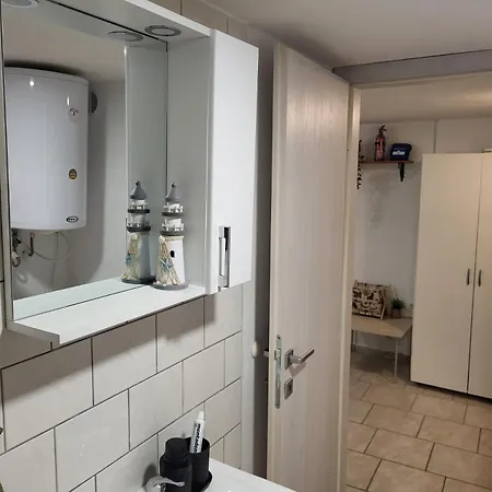 Apartma Oliva 아파트 코페르